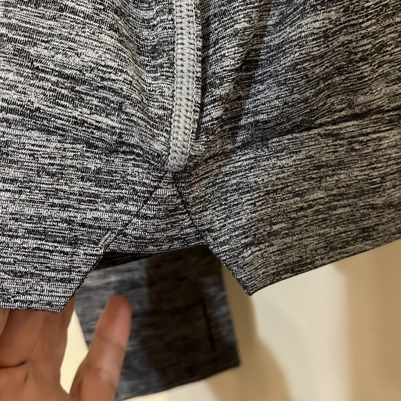 NWT long sleeve running shirt w/hoodie gray  lightweight for sports  Medium - Picture 3 of 7